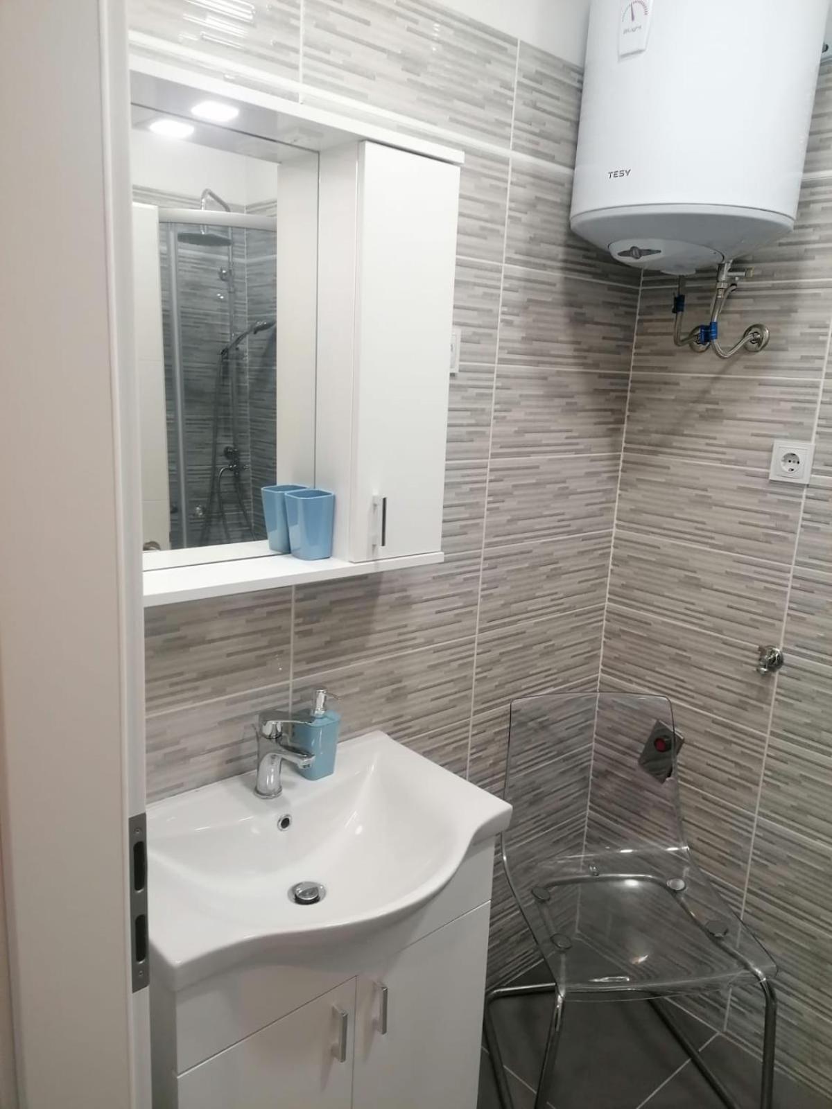 Zagreb 2 Botanical Garden Budget Apartment מראה חיצוני תמונה